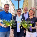 Michael Zeus (Stadtwerke), Martina Tielker (Leselust), Berthold E. Lammeck (Von Poll Immobilien) und Kiki Vienken (Bodystreet, v.l.) beteiligten sich 2023 an dem Projekt.