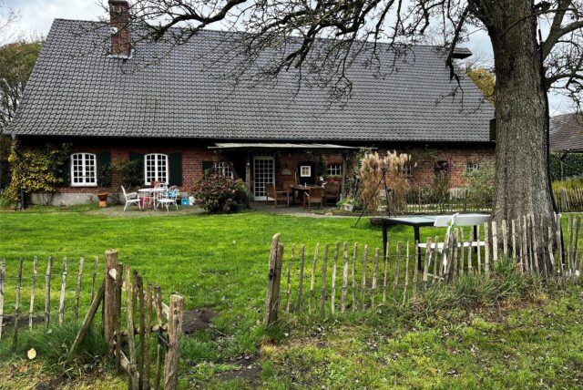 Aktuell steht noch nicht fest, wer die Kandidaten von Sommerhaus der Stars 2025 sind.