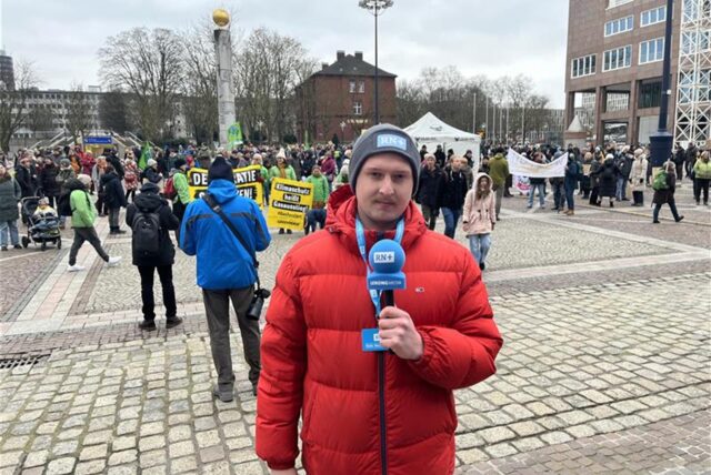 Reporter Tim Hübbertz auf dem Friedenspltz in Dortmund
