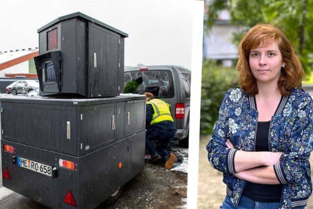 Links einer der Panzerblitzer, rechts die Pressesprecherin der Stadt Herten, Corina Plötz