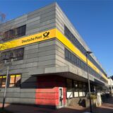 Das ehemalige Postgebäude am Busbahnhof.