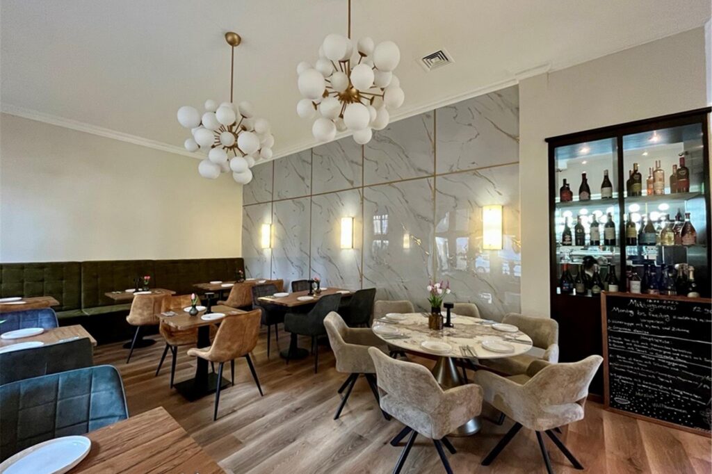 Interieur des neuen Restaurants 