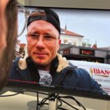 „Holle21614“ vor dem Restaurant Biano in Haltern