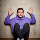 Özcan Coşar ist Comedian