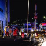 Evakuierungseinsatz an einem Pflegeheim in Dortmund an der B1.