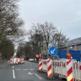 Baustellenbaken auf der Wartburgstraße in Castrop-Rauxel.