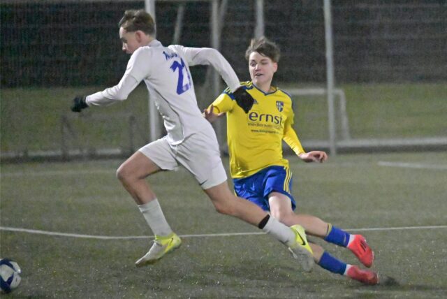 Mit 4:1 gewann die U17 des VfB Waltrop in Vreden.