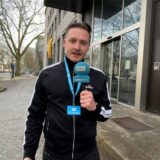 Tim Hübbertz steht auf dem Wall in Dortmund und berichtet von dem geplanten Umzug von Thalia.