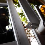 Eine unbekannte Person hat versucht in Dorsten eine Tür aufzuhebeln. (Symbolbild)