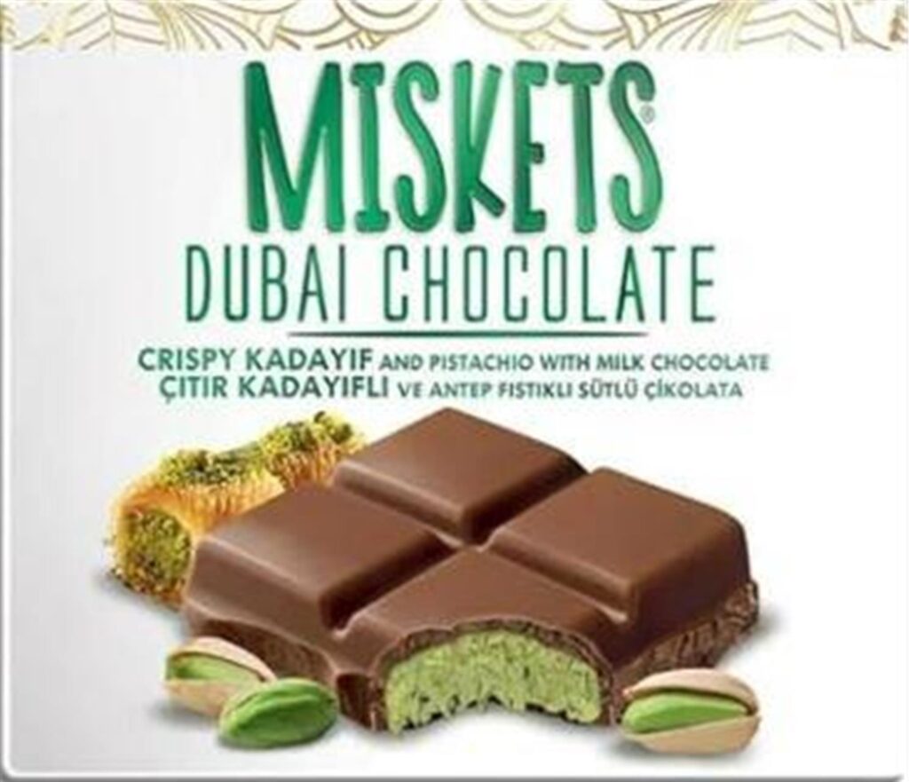 Eine Verpackung der Dubai-Schokolade von Miskets, für die es eine Rückrufaktion gibt. Eine Verpackung der Dubai-Schokolade von Miskets, für die es eine Rückrufaktion gibt.