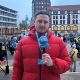 Unser Reporter Tim Hübbertz berichtet von der Ukraine-Demonstration auf dem Friedensplatz in Dortmund.