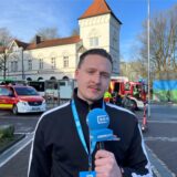 In Dortmund-Dorstfeld läuft aktuell ein Feuerwehreinsatz. Unser Reporter Tim Hübbertz berichtet im Video.