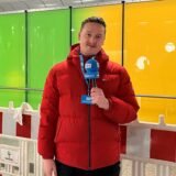 Tim Hübbertz berichtet von den farbigen Wänden an den Stadtbahn-Zugängen im Dortmunder Hauptbahnhof.