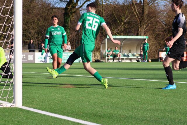 Tyler Kiml netzte am Wochenende dreifach beim 10:1 Sieg gegen Horneburg.