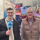 Unser Reporter Julius Obhues hat sich mit Schausteller Günter Wendler zum Aufbau der Karnevalskirmes 2025 in Dortmund unterhalten.