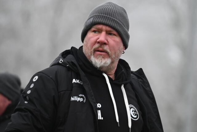 Ist über den Nachholtermin verärgert: Sascha Hippler, Trainer der Spvgg. Erkenschwick II.