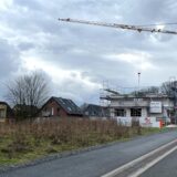 Das erste Haus im Nesberg in Haltern wird gebaut.