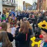 Hunderte Karnevalisten waren in Haltern am Rosenmontag unterwegs.