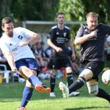 Im Hinspiel unterlagen Leon Kleerbaum (l.) und die SG Titania/RWE dem SC Marl-Hamm mit 1:4.