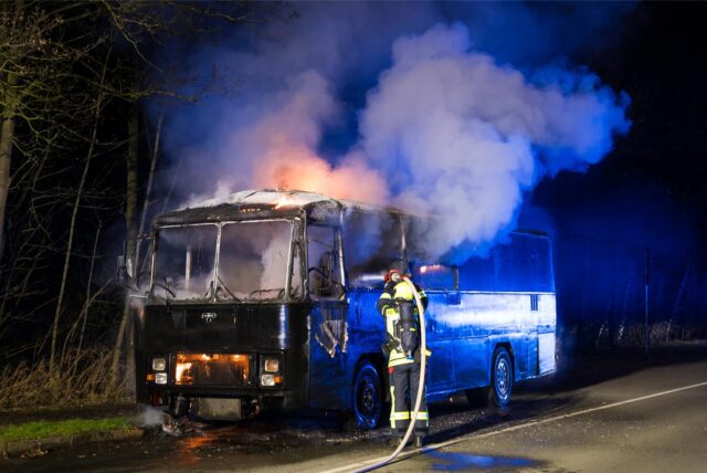Brennender Bus