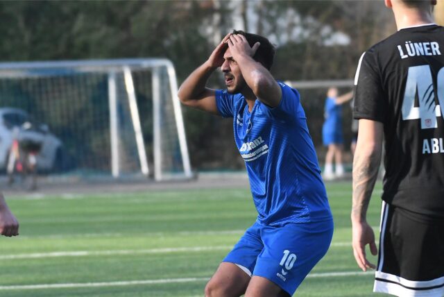 Es war zum Haare raufen für den SV Wacker Obercastrop und Elvis Shala. In der Nachspielzeit gleicht der Lüner SV aus.