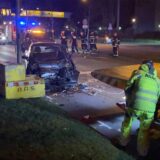 Schwer beschädigter Wagen in Dortmund auf dem Wall.