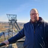 Boris Aleff steht auf dem Förderturm der Zeche Auguste Victoria in Marl.