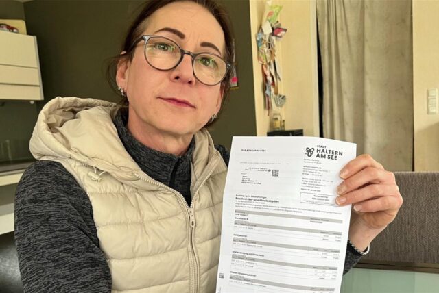 Die Grundsteuererhöhung war für llya Sibel Parzy aus Haltern wie ein Schock.