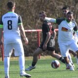 Auch der SuS Merklinde (schwarze Trikots) und Eintracht Ickern sind am 16. März gefordert.