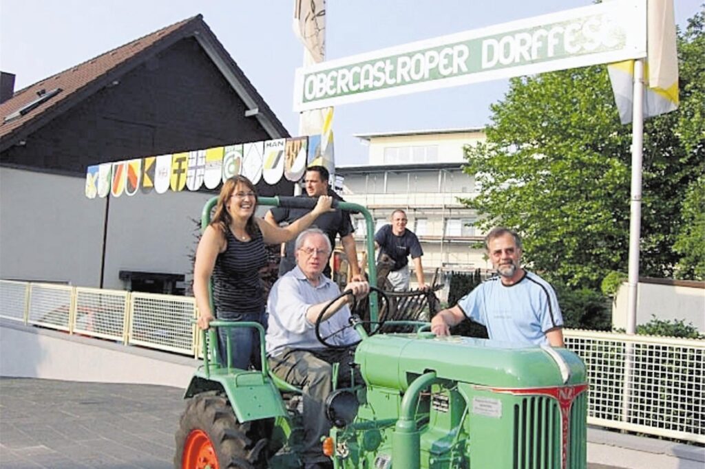 Auf den Höfen Lakenberg und Kirchhelle wurde das legendäre Obercastroper Dorffest gefeiert. Halb Obercastrop war auf den Beinen.