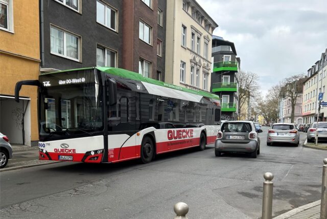 Ein Linienbus in der Lange Straße im Union-Viertel.
