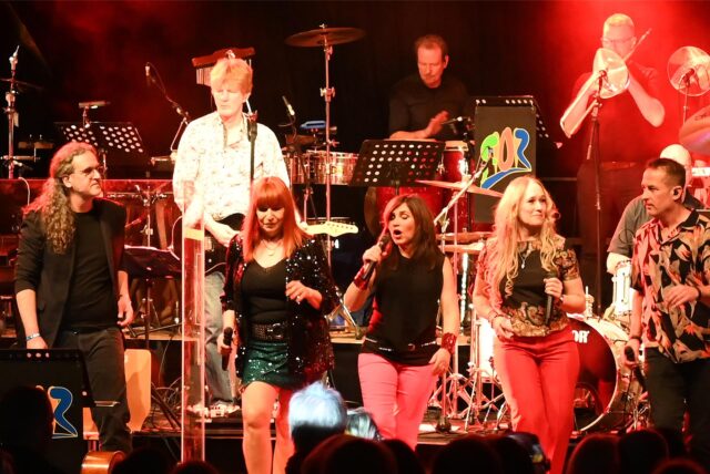 Das Rockorchester Ruhrgebeat im Gemeinschaftshaus Wulfen.