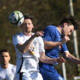 Der VfB Habinghorst (weißes Trikot) kam gegen die Spvg Horsthausen II nicht über ein 1:1 hinaus.