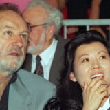 Der Schauspieler Gene Hackman mit seiner Frau Betsy Arakawa im Juni 1993.