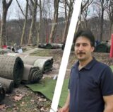 Achmet Gül steht an seiner Minigolf-Anlage. Im Hintergrund sieht man Rollrasen.