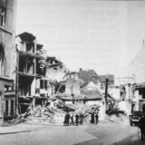 Ansicht eines zerstörten Gebäudes in Recklinghausen während des Krieges.