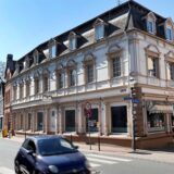 Das frühere Café Humberg am Eingang der Fußgängerzone in Kamen.