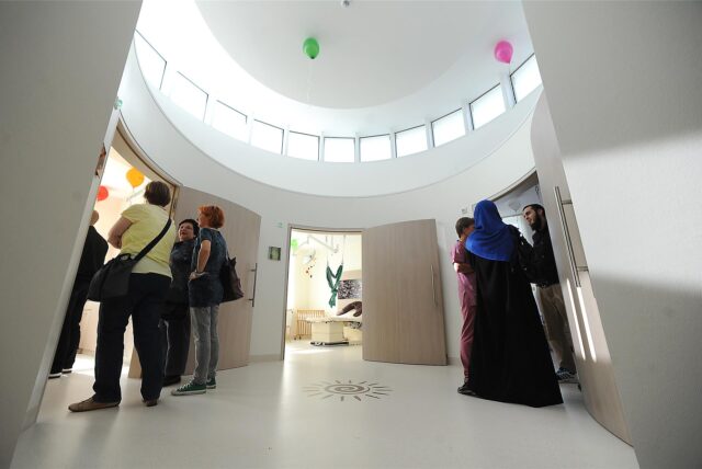 Die drei neuen Kreißsäle im Rochus-Hospital: Im September 2014 eröffnet, im März 2025 wird das Ende bekannt.