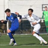 Der FC Frohlinde in blau, Wacker Obercastrop II in weiß