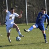 Der VfB Habinghorst (weißes Trikot) setzte sich bei Firtinaspor Herne II mit 8:2 durch.