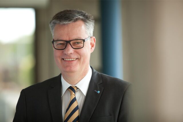 Der Beigeordnete Michael Eckhardt steht wieder vor Gericht. Er soll einen Mann im Café Extrablatt beleidigt haben. Dagegen klagt nun Eckhardt seinerseits.