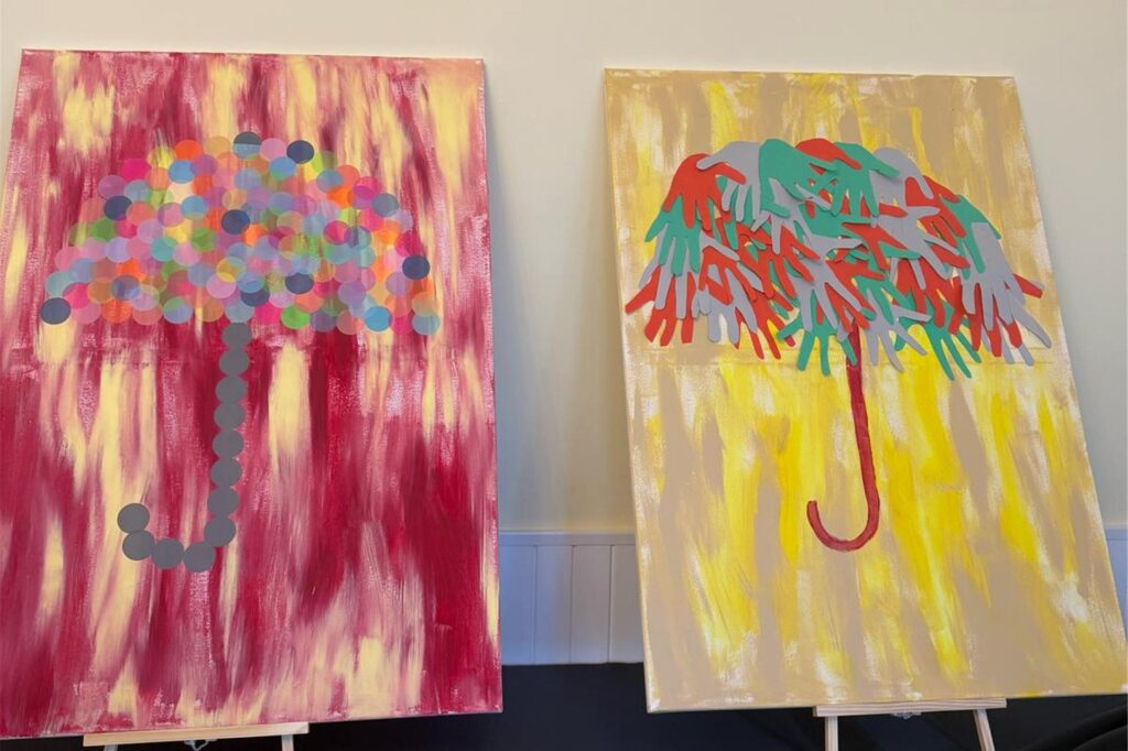 Die Al Rahma Moscheegemeinde veranstaltete unter dem Dach der Wochen gegen Rassismus einen Tag der Begegnung im ihrem Gemeindezentrum an der Victorstraße. Viele Gäste kamen zusammen und genossen gutes Essen und kreative Kunstprojekte sowie die Gespräche.