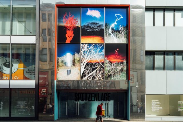 Foto von besprayter Hausfassade