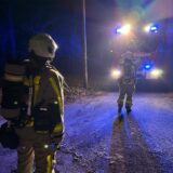 Einsatzkräfte der Dorstener Feuerwehr im Dunkeln