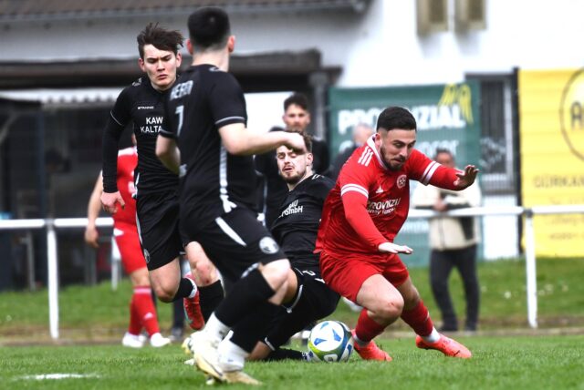 Keine Chance für DJK Spvgg. Herten: Genclikspor setzt sich verdient mit 5:0 zu Hause durch.