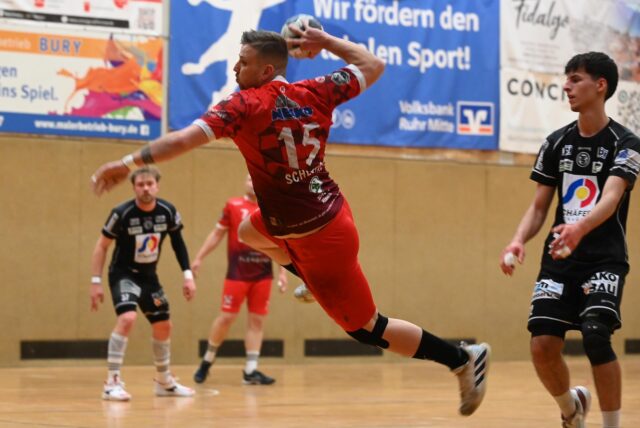 Kai Schlottke wirft