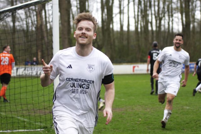 Borussia Ahsens Kapitän Torben Monno ist nach starker Leistung im Spiel gegen den SC Marl-Hamm für den Spieler des Spieltags nominiert.