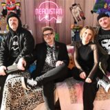 In der Mitte: Die Marché Noir Veranstalter Carsten Gritzan und Lisa Boettcher