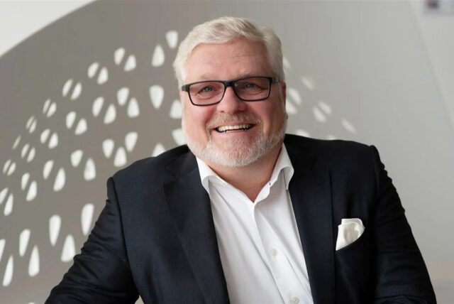 Porträtfoto von Peter Liebisch.