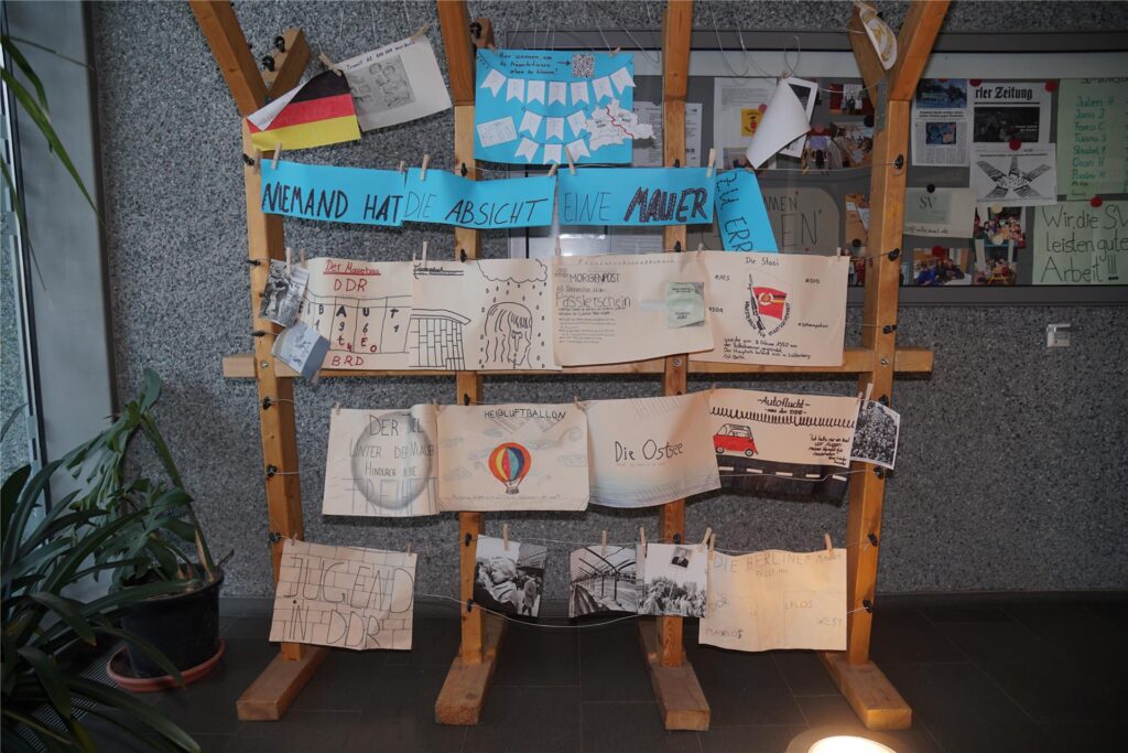 Ausstellung in der Schule.